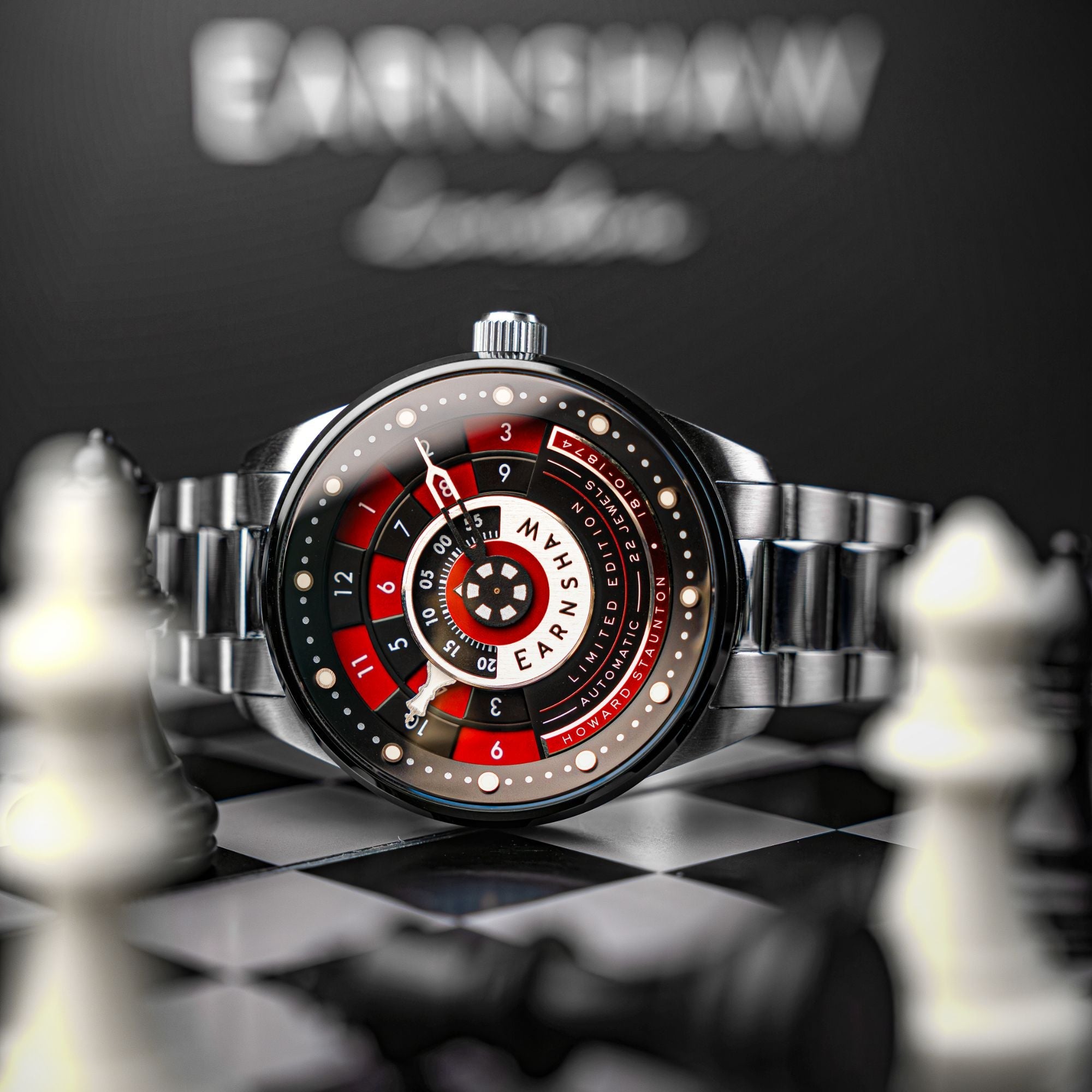 THOMAS EARNSHAW Thomas Earnshaw Staunton Chess Set Automatic Limited Edition Queen Red Men's Watch ES-8282-66