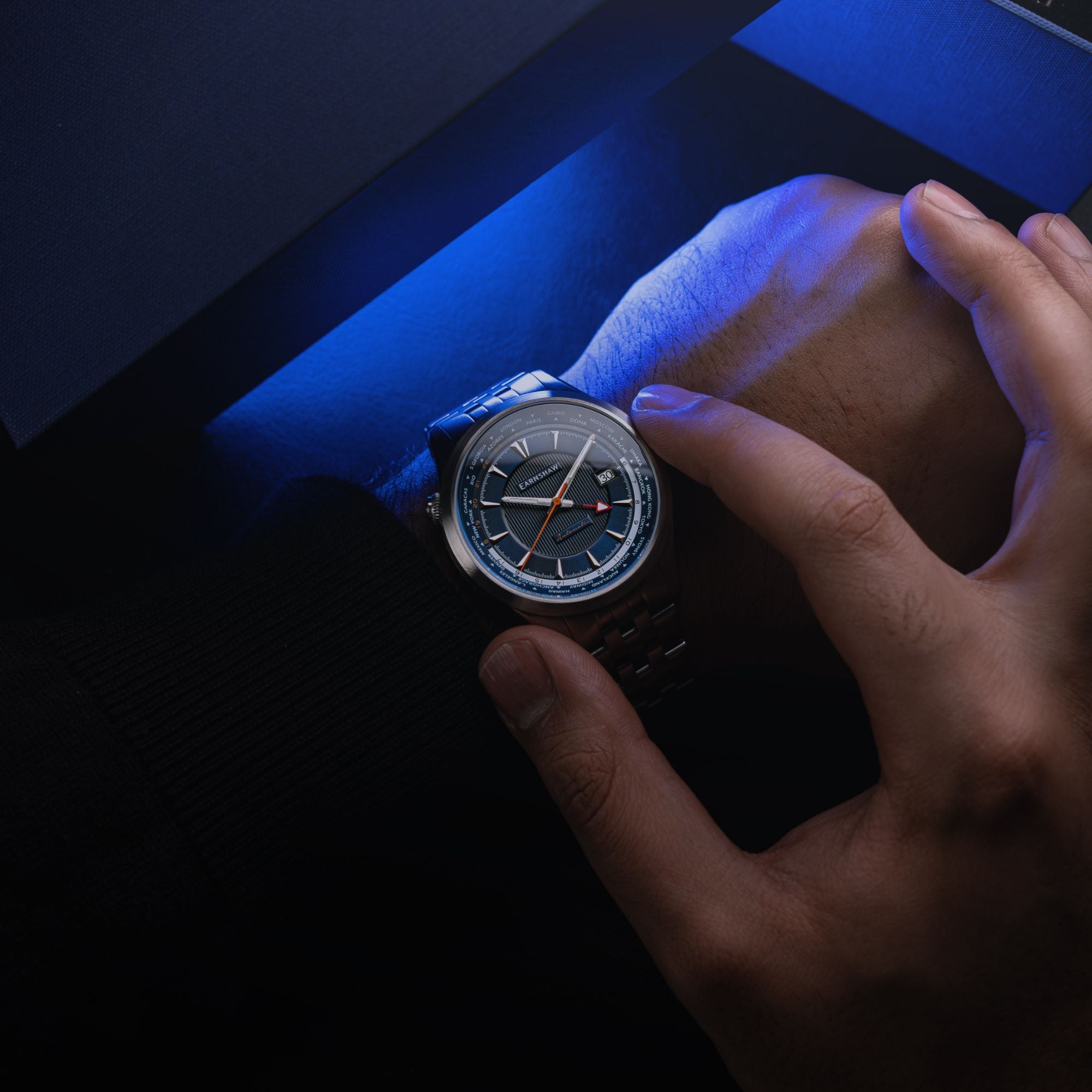 THOMAS EARNSHAW Thomas Earnshaw World Timer GMT Automatic Imperial Blue Men's Watch ES-8292-22