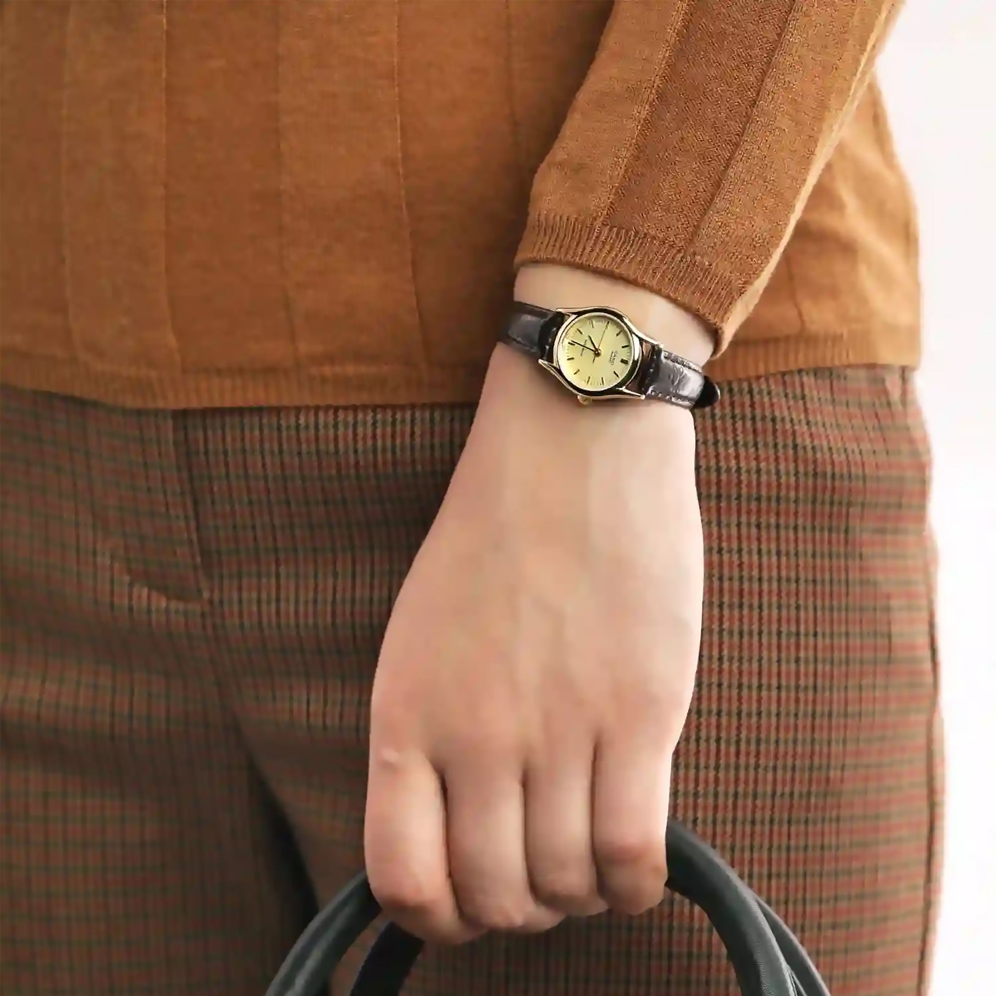 CASIO Casio Women's Watch  LTP-1094Q-9ARDF