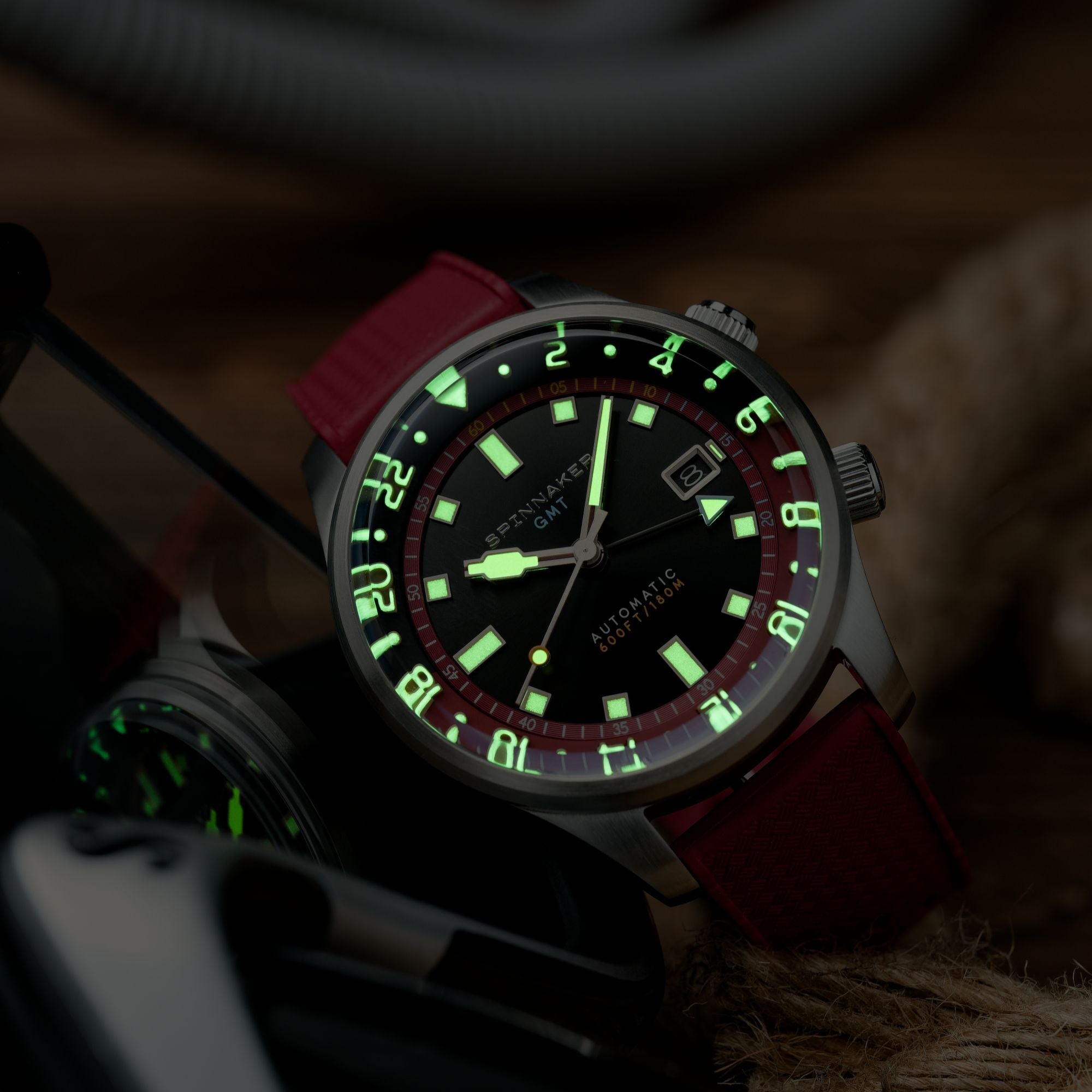 SPINNAKER Spinnaker Bradner GMT Automatic Sombre Red Men's Watch SP-5121-11
