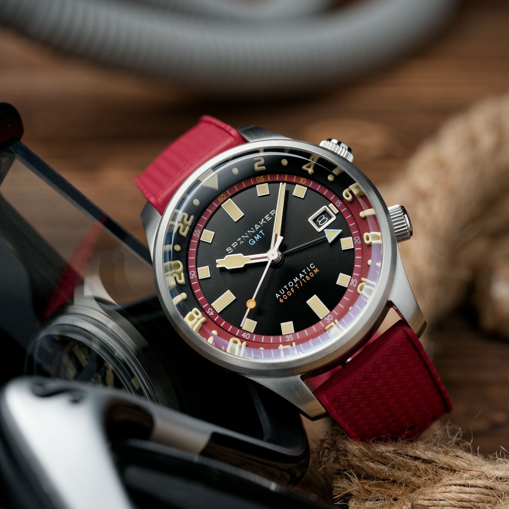 SPINNAKER Spinnaker Bradner GMT Automatic Sombre Red Men's Watch SP-5121-11