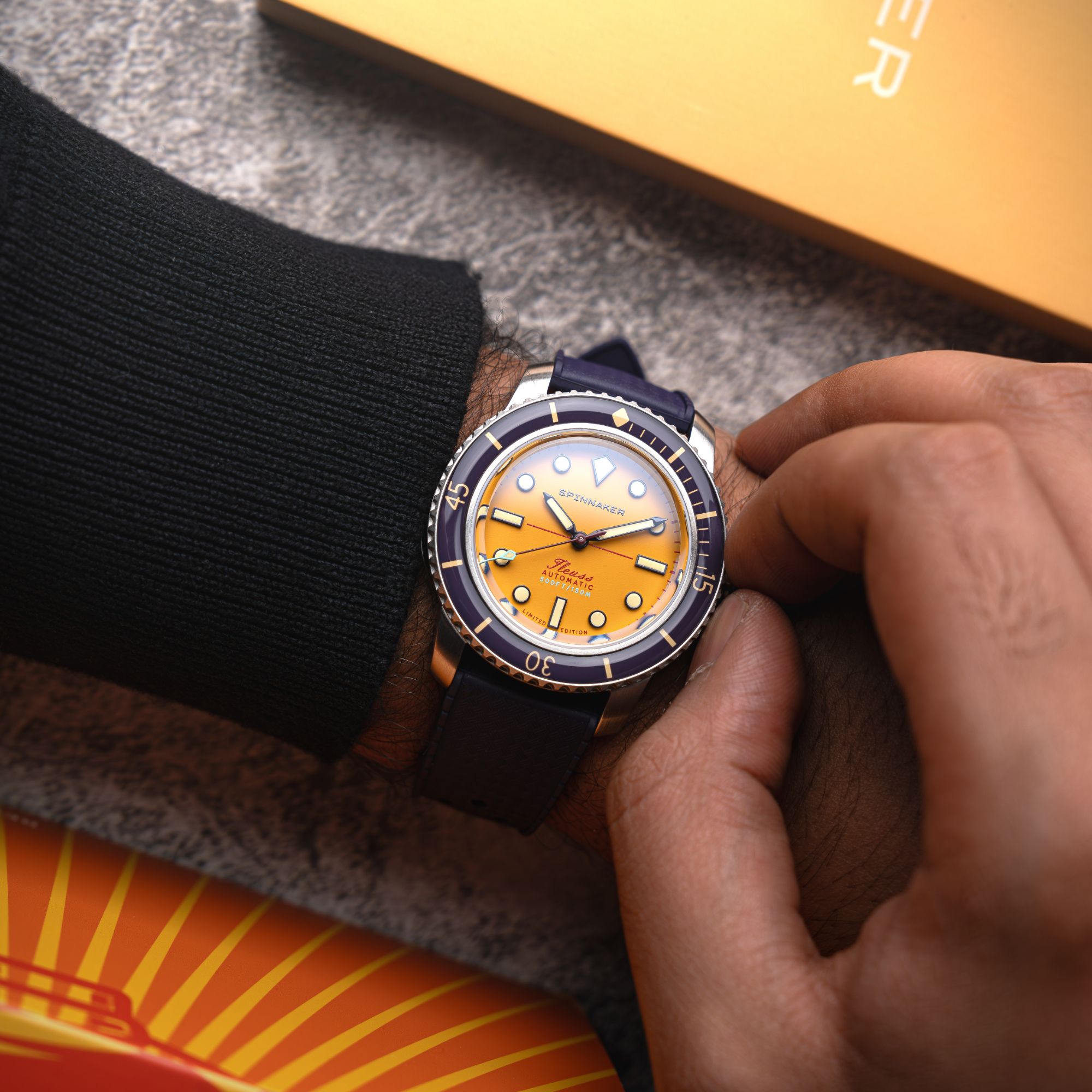 SPINNAKER Spinnaker Fleuss 40 Automatic 145TH Limited Edition Mustard Yellow Men's Watch SP-5133-55