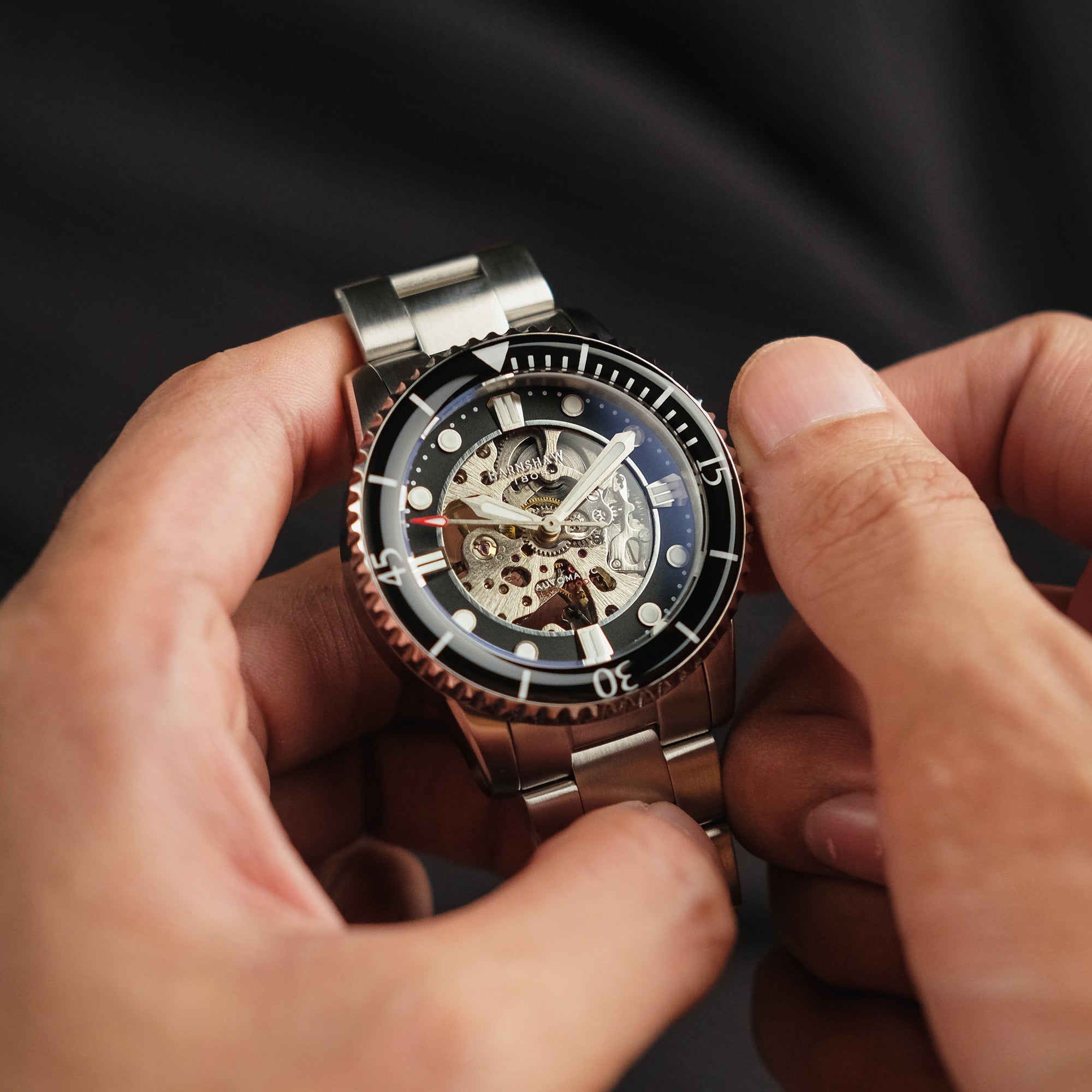 THOMAS EARNSHAW Thomas Earnshaw Admiral Pole Men's Automatic Carbon Watch ES-8185-11