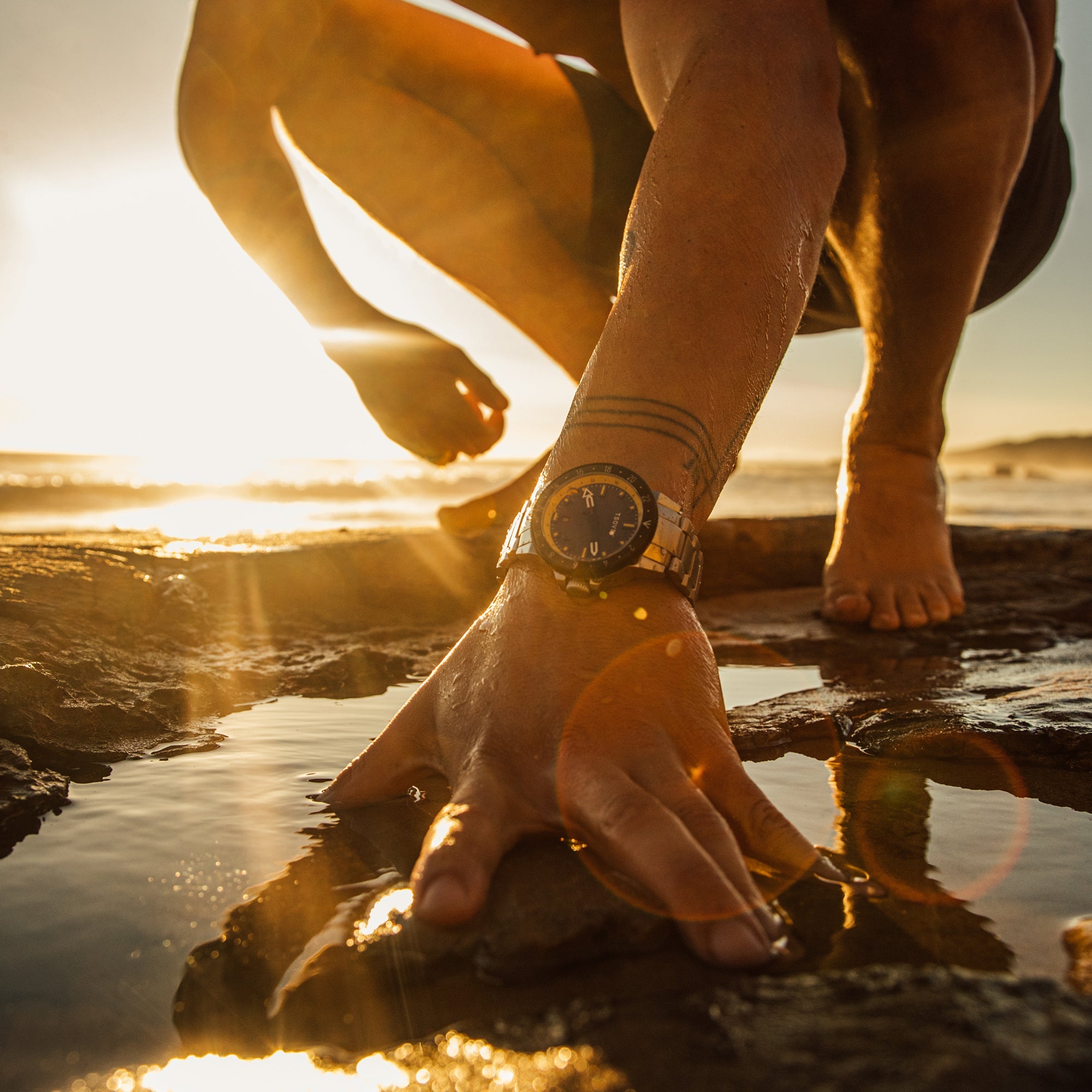 TSOVET Tsovet SMT-DW42 GMT Men's Japanese Hybrid Automatic Glass Watch TS-4004-55